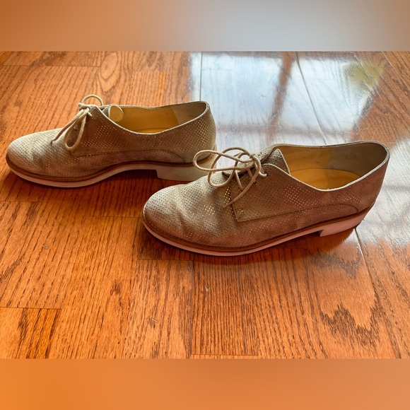 Paul Green Finley Sand Gold Dots loafers - Picture 1 of 8